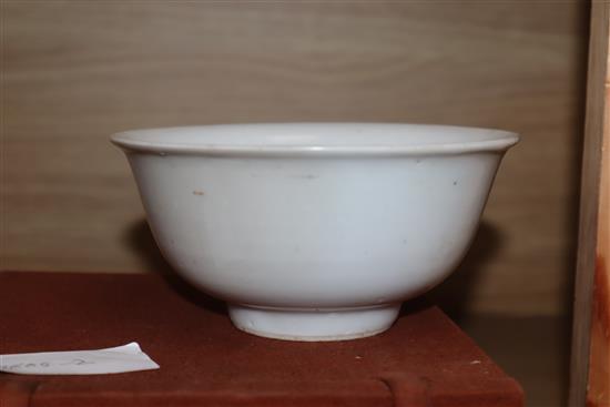 A Chinese white glazed porcelain bowl, late Ming dynasty diameter 14cm